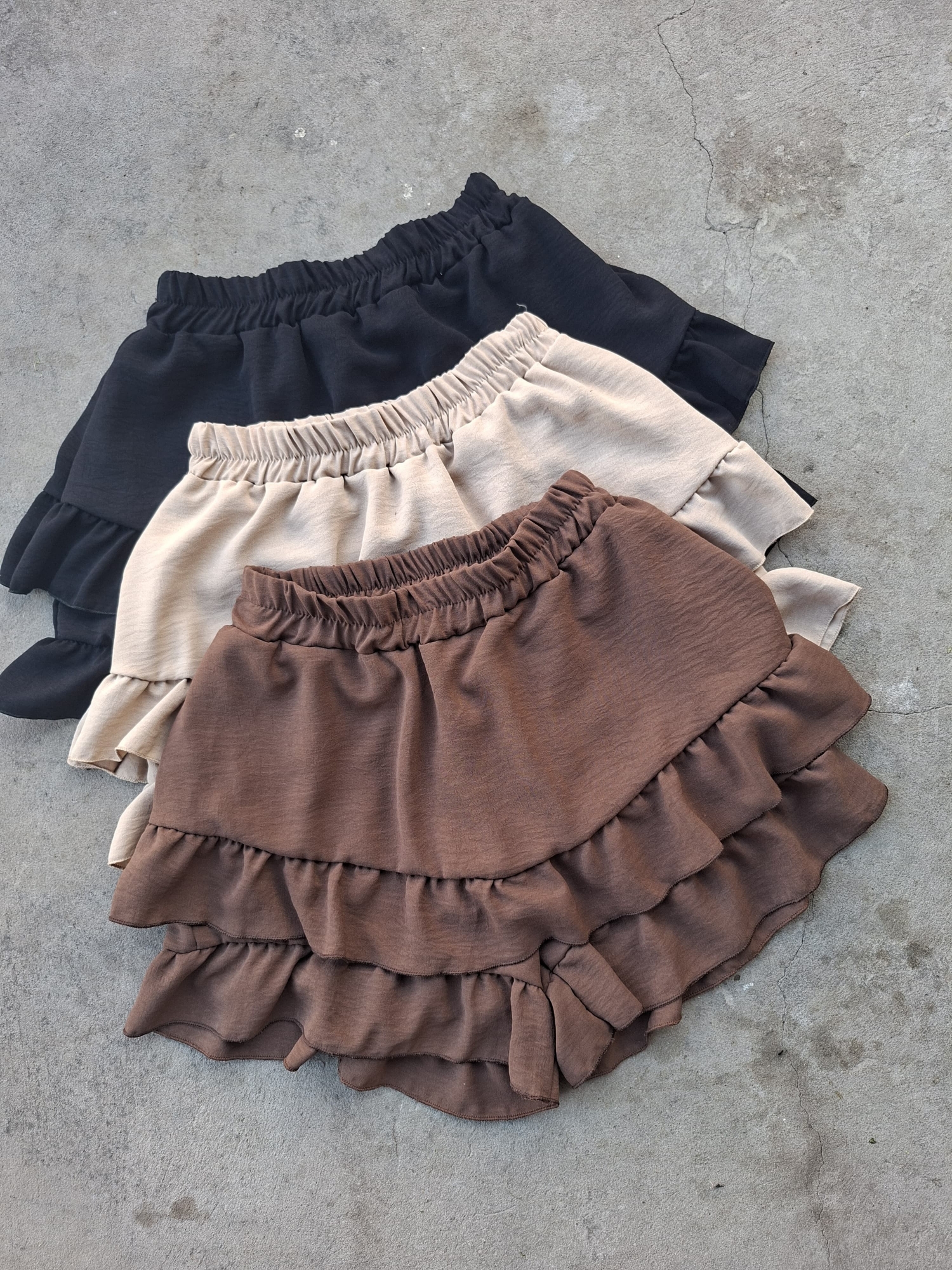 Short Pollera Boho Chic Lisas - Imagen 2