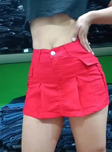 Shorts Pollera Rojo Elastizado