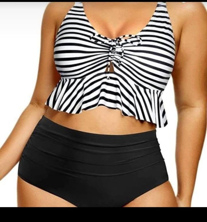 Mallas y Bikinis - Imagen 2