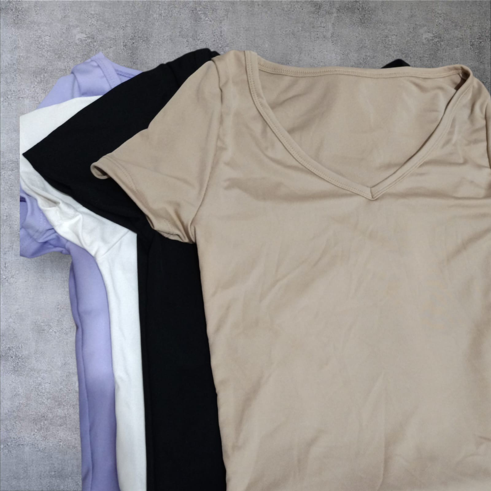Remeras Escote V - Imagen 2