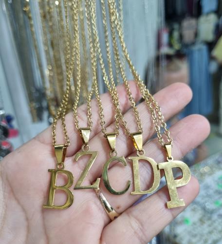 Cadena con Dije de Inicial Dorado