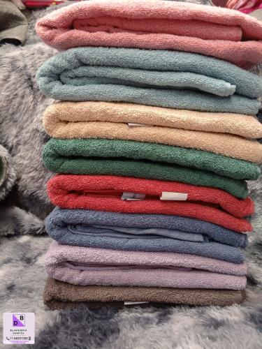 Juego de Toallon Arcoiris Belly