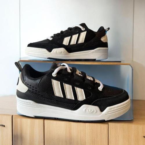 Adidas 2000