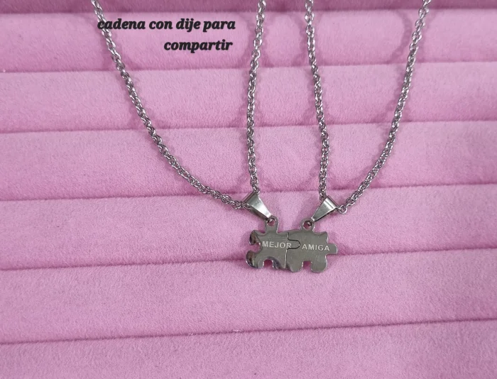 Cadena con Dije para Compartir