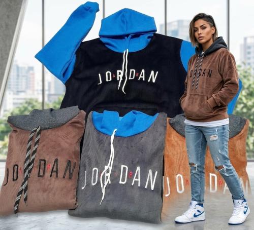 Buzo Jordan Friza Peinada