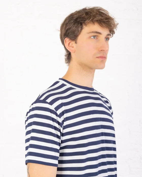 Remeras  de Modal