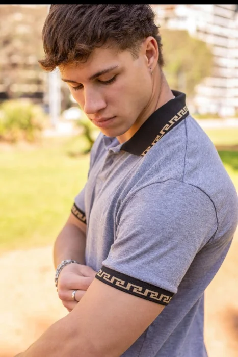 Cuello Griegos