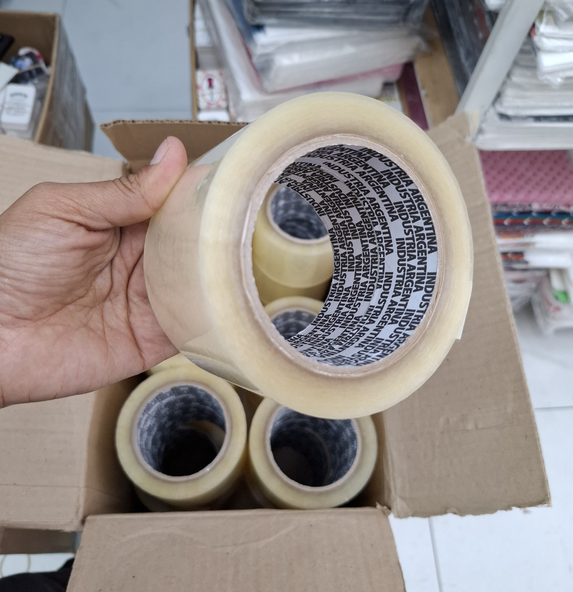 Caja de Cinta Ancha  X 24 - Imagen 2