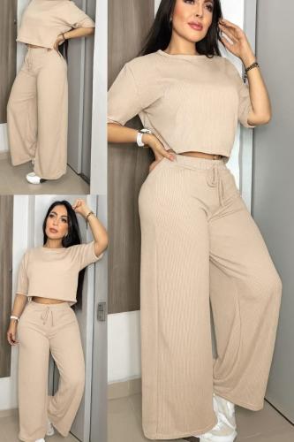Conjunto Palazo y Remera