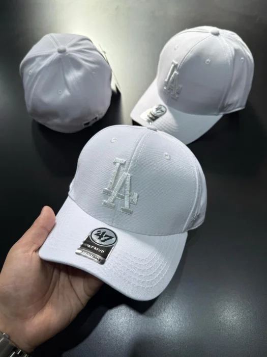 Gorras Bordadas