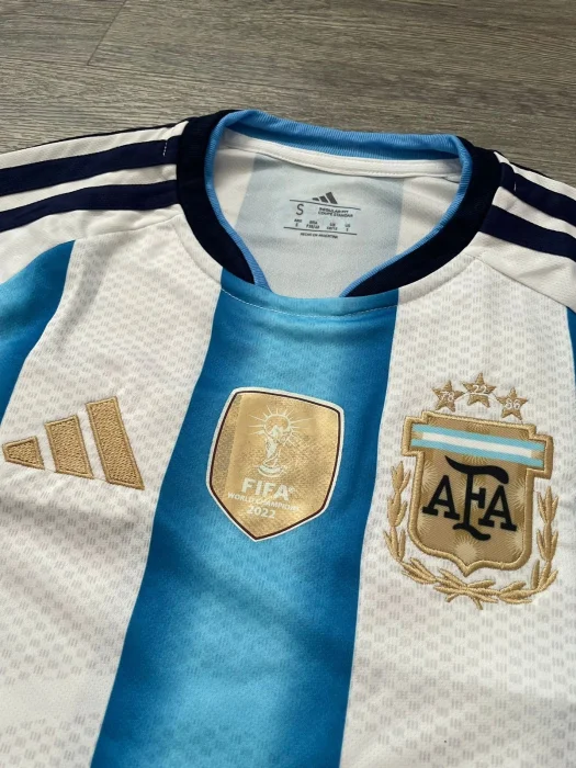 Camiseta de Argentina Bordada Premium