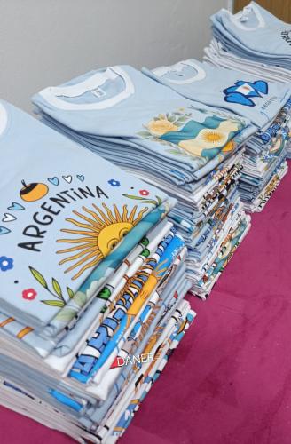 Remeras  Mujer  de Argentina - Miniatura 3