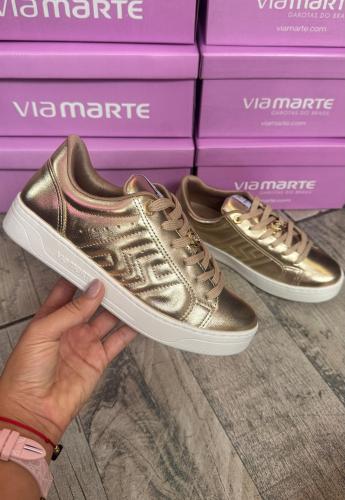 Zapatilla Dorada vía Marte Do Brasil