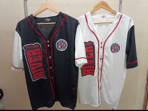 Camiseta Béisbol River y Boca