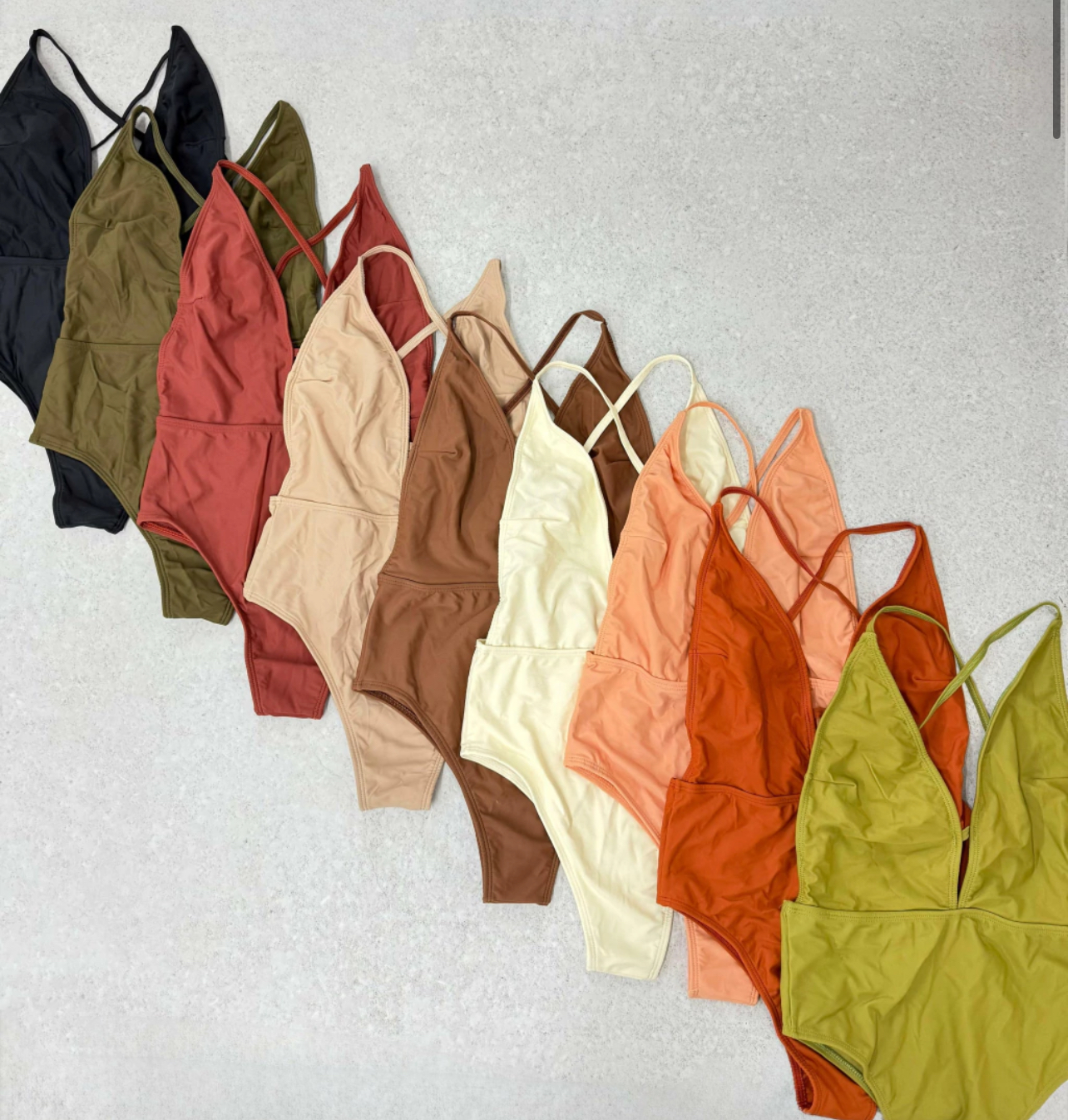 Bikini Enteriza Colaless - IMG_2905.jpeg