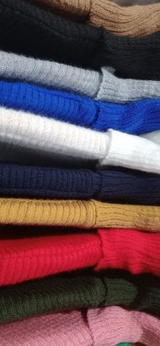 Poleras de Acrílico Son Largas - Miniatura 2