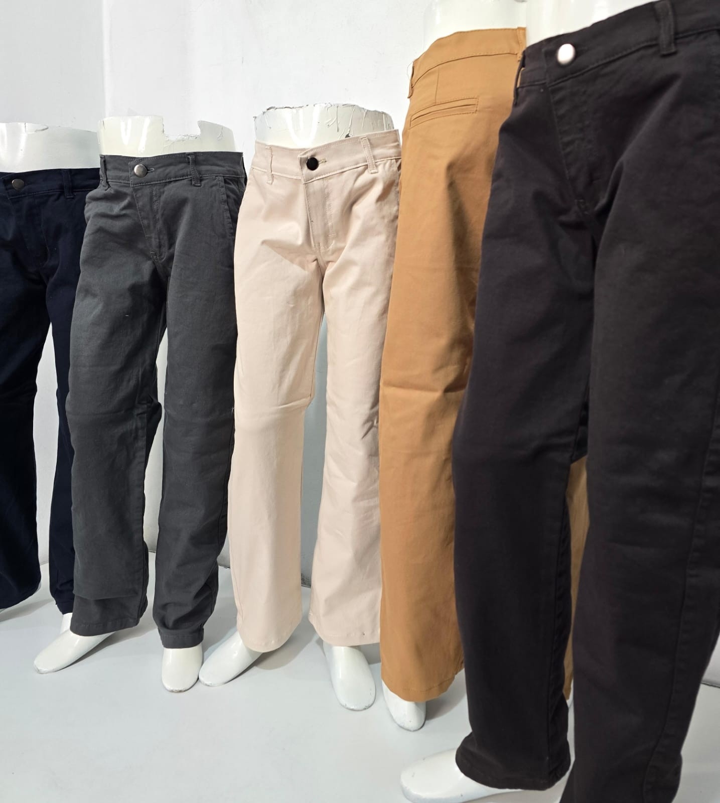 Pantalón Bolsillo Chino - Imagen 3