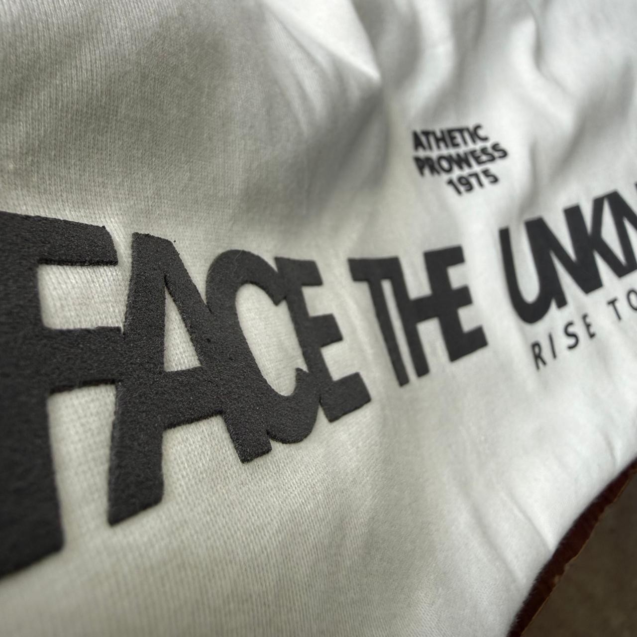 Remera Oversize Face Autorelieve Algodón Peinado - Imagen 3