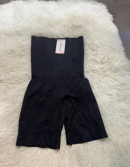 Short Faja Levanta Cola