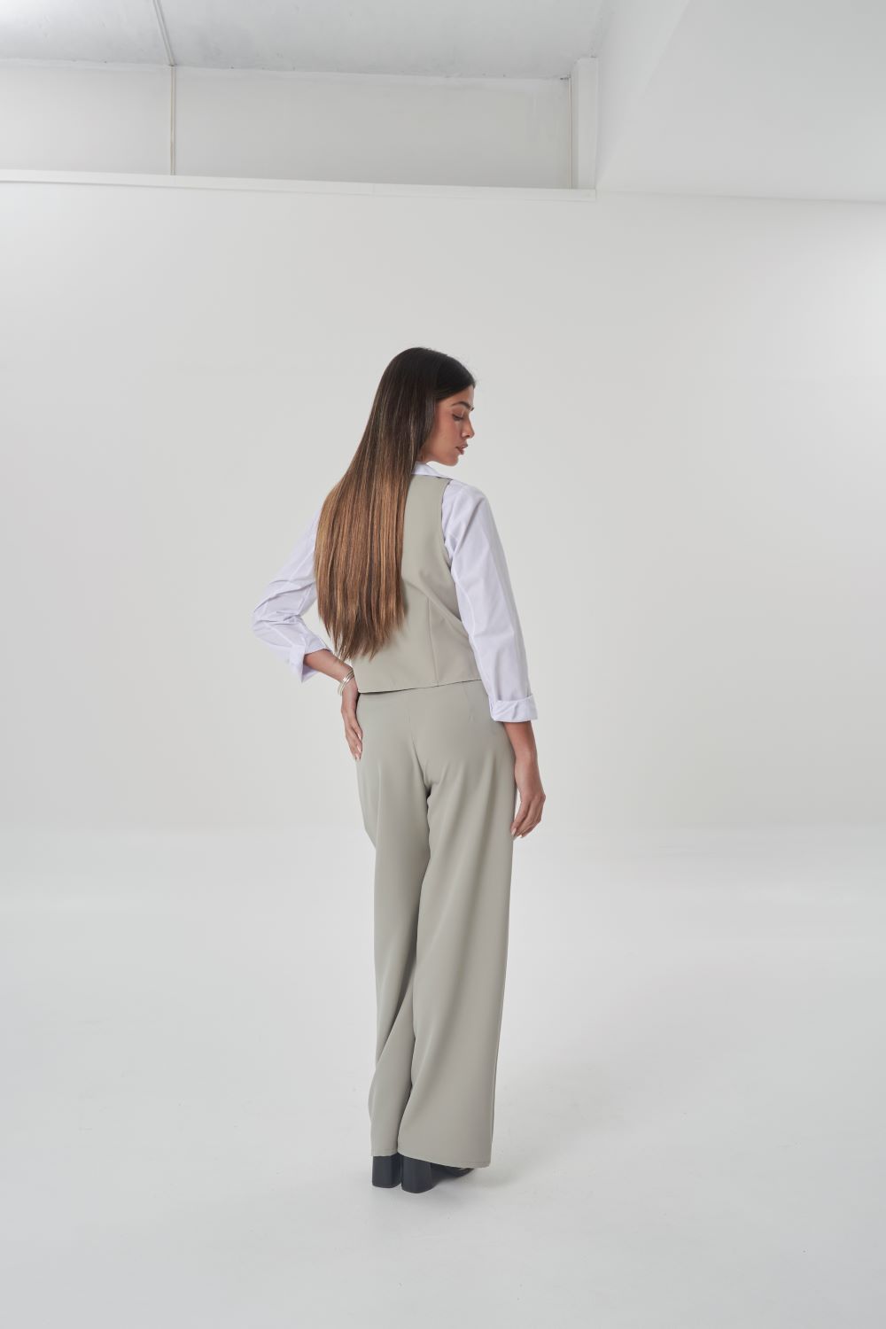Pantalón Sastrero Wide Leg - 129-03.jpg