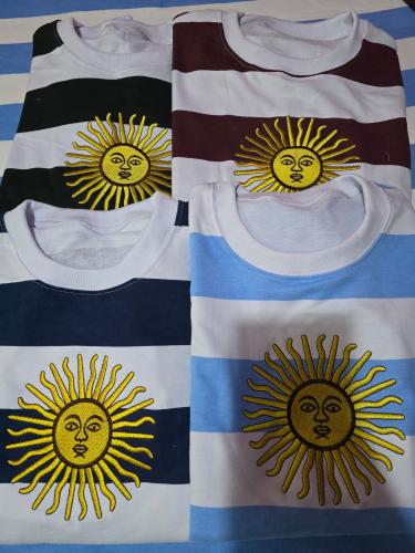 Buzo Rustico Rayado Sol de Mayo