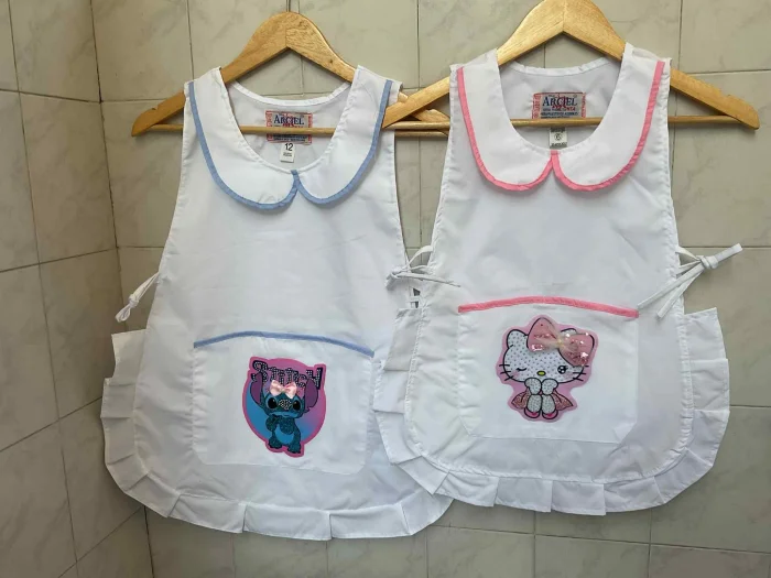 Pecheras de Nena con Aplique