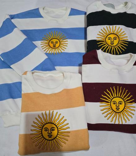 Buzo Friza Sol de Mayo