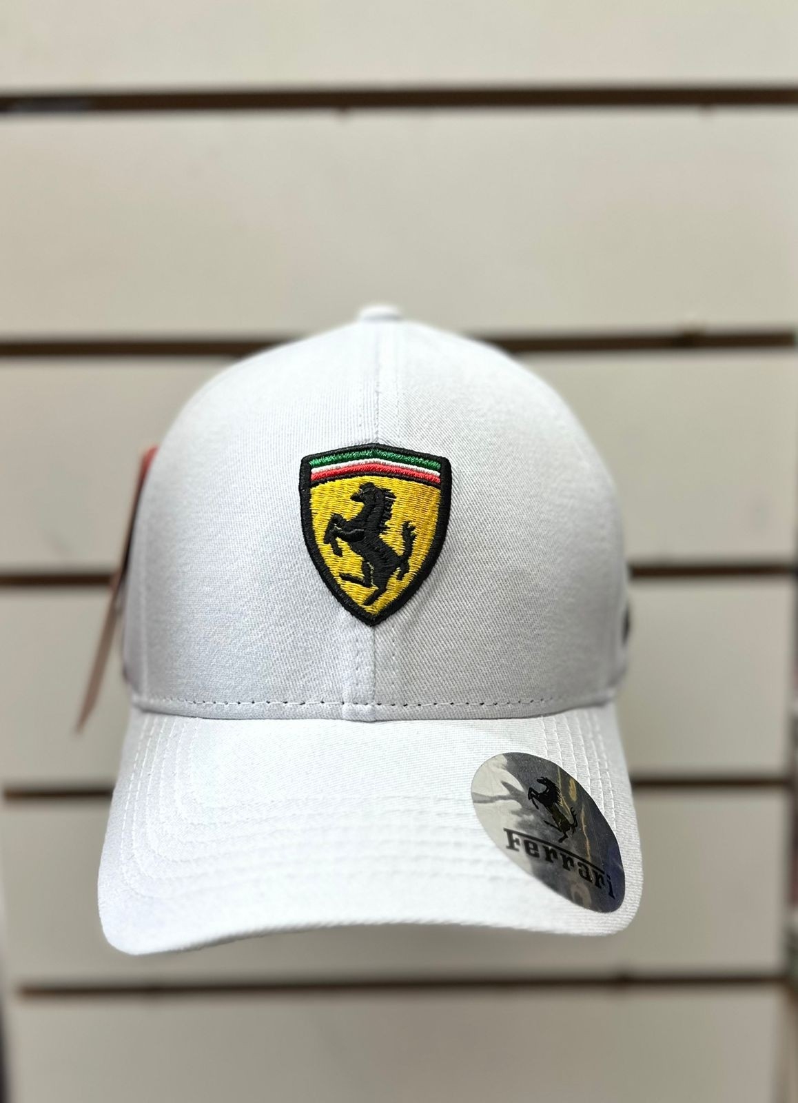 Gorras Ferrari Premium - Imagen 4