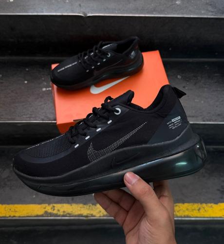 Nike Air 720 Black - Miniatura 3