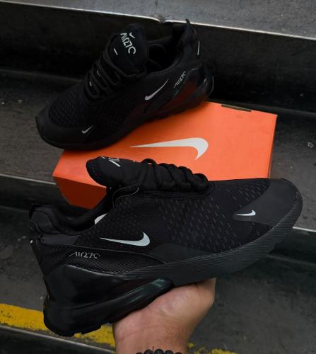 Nike Air 270 Black