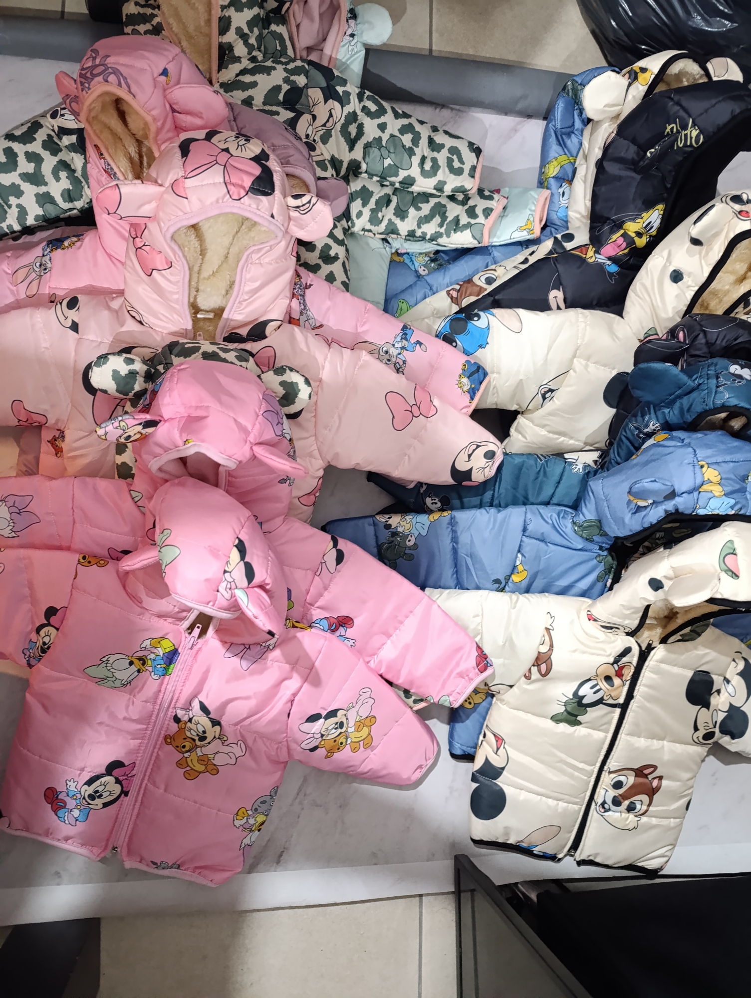 Camperas con Peluche - Imagen 7
