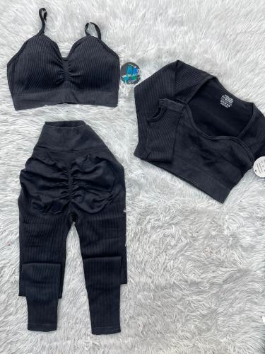 Conjunto 3 Piezas- Calza, Top y Musculosa - Miniatura 5