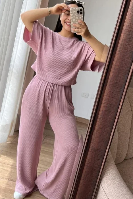 Conjunto Crop y Palazo