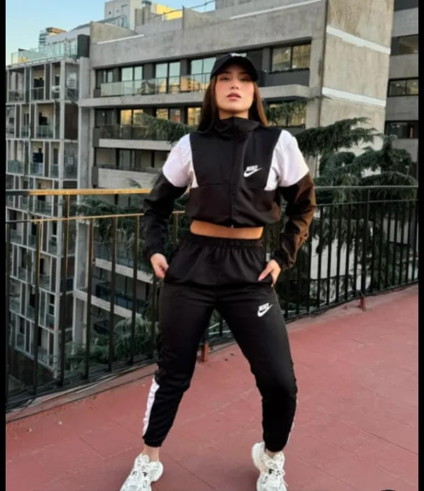 Conj Mujer Solo Curvas