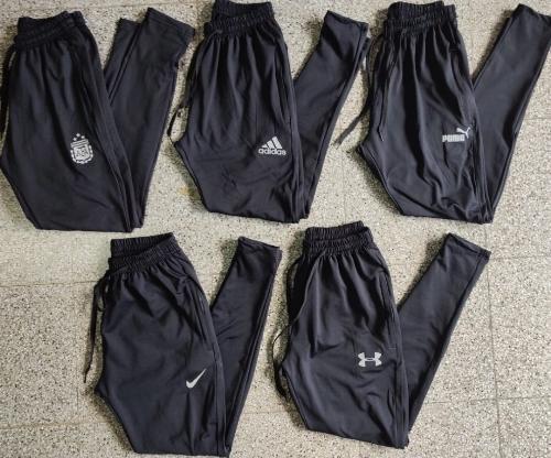 Jogging Set Deportivo Adulto - Miniatura 1