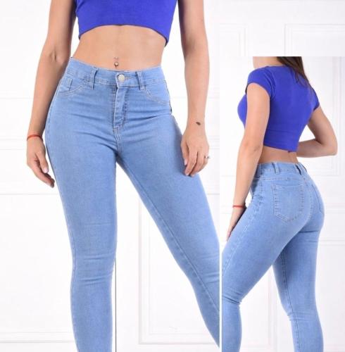 Jeans Celeste Claro