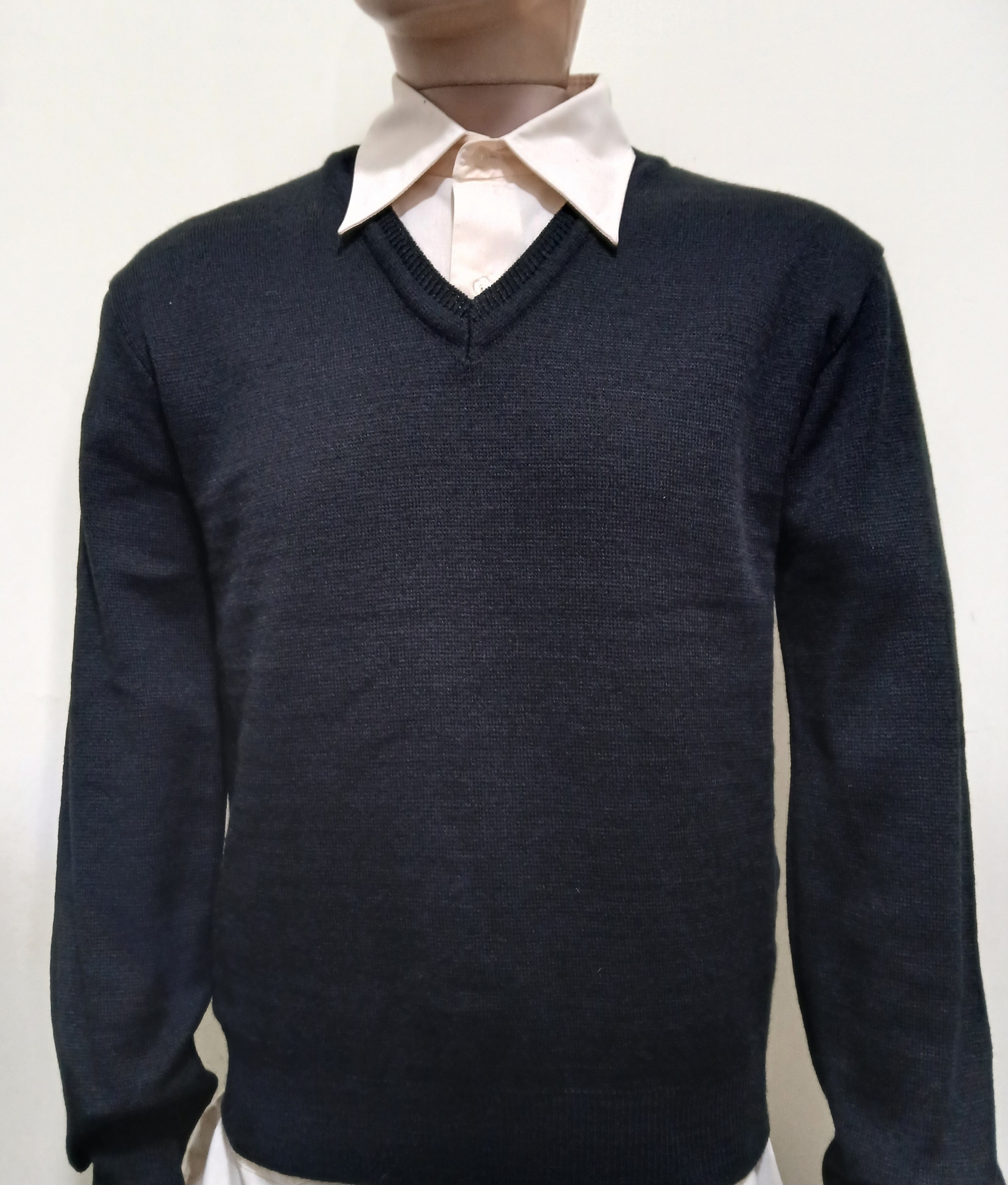 Sweater Cuello V - Imagen 2
