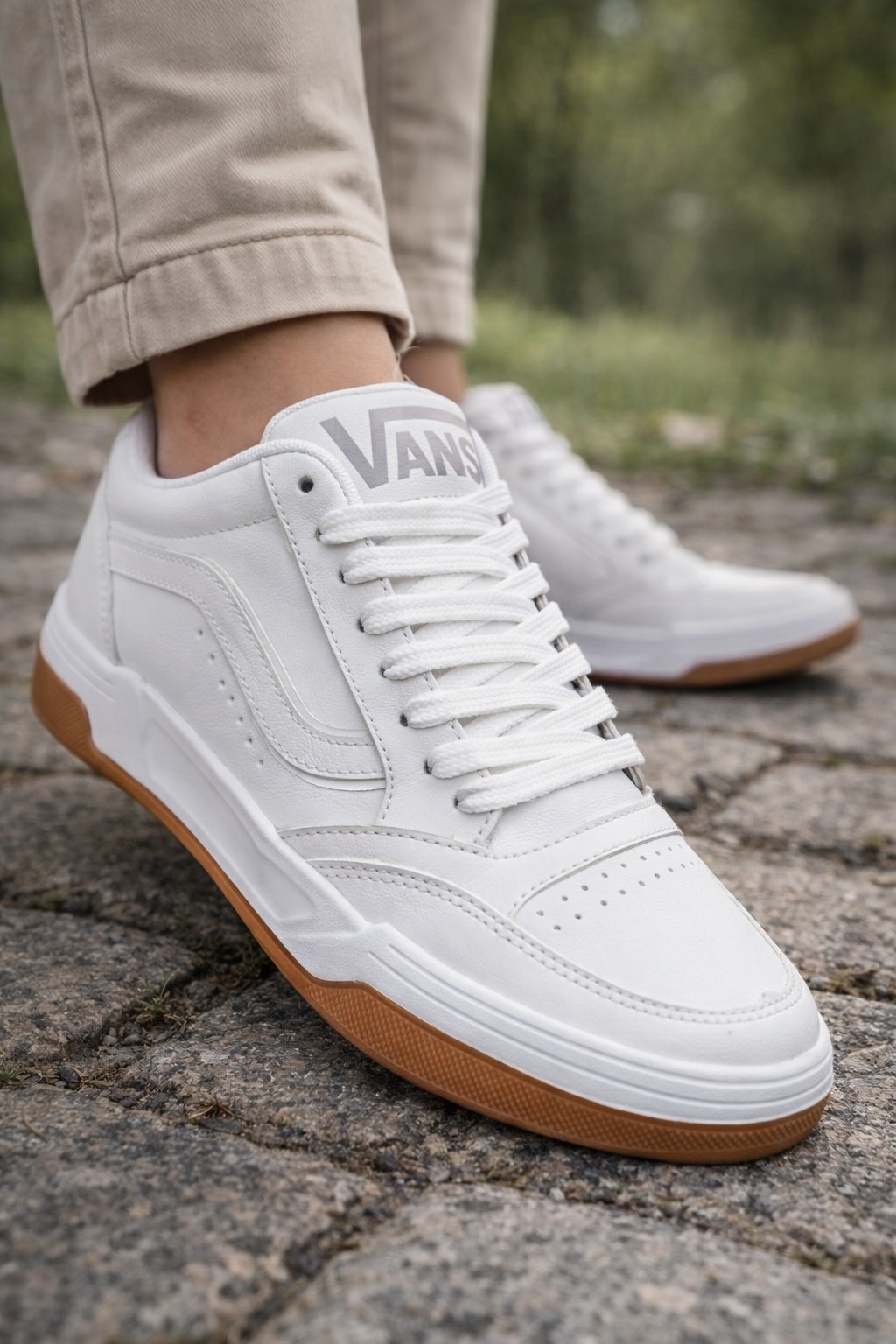 Vans Hylane - Imagen 3