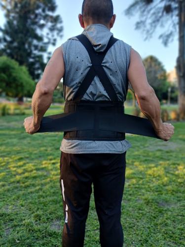Faja de Trabajo  con Refuerzo y Barrillas