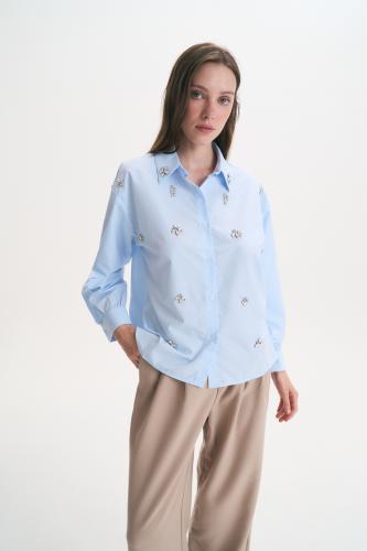 Camisa con Apliques de Brillos Bordados