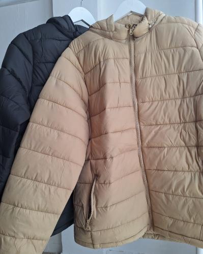 Campera Canelón, Capucha Desmontable