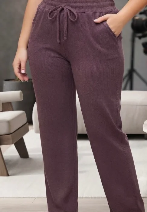 Pantalones Rectos de Darlon Elastizado y Especiales