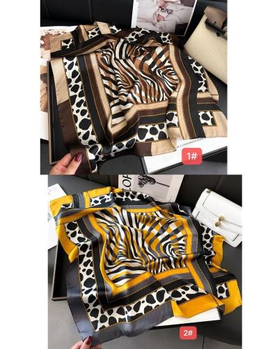 Pañuelos Animal Print 70x70cm Seda Premium - Miniatura 6