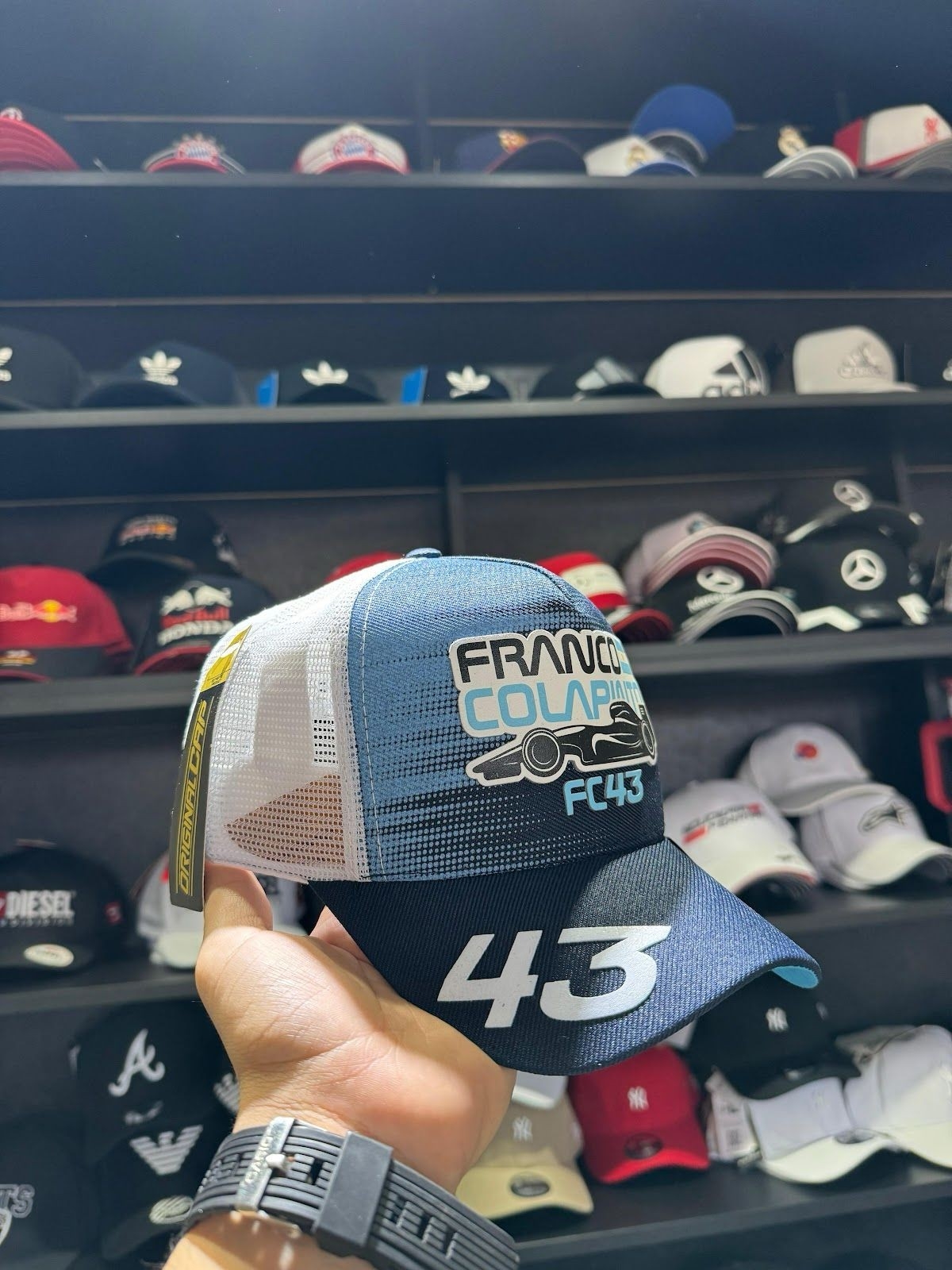 Gorras de Colapinto - Imagen 8