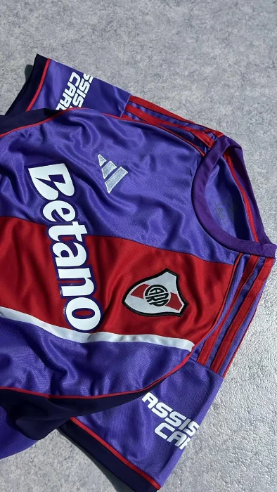 River Plate Violeta