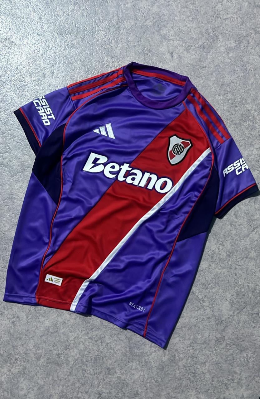 River Plate Violeta - Imagen 2