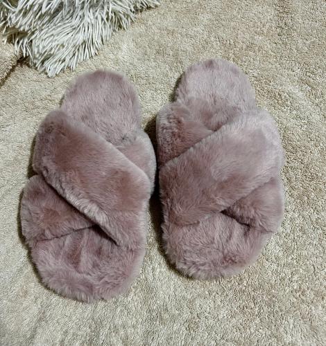 Pantufla Cruzada - Miniatura 8