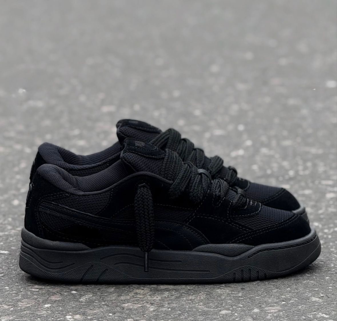 180 Total Black - c7e096e3-ce97-44e1-b546-52d046eddff5.jpeg