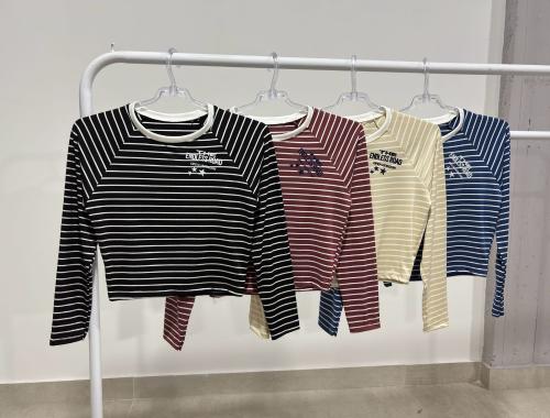 Camiseta Kass - Miniatura 2