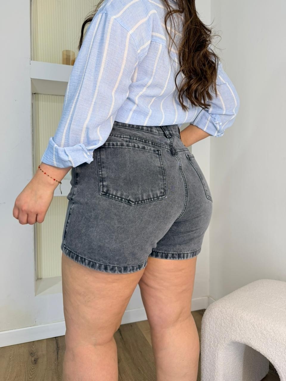 'art 602' 44 al 56 Short Mom Gris - Imagen 7